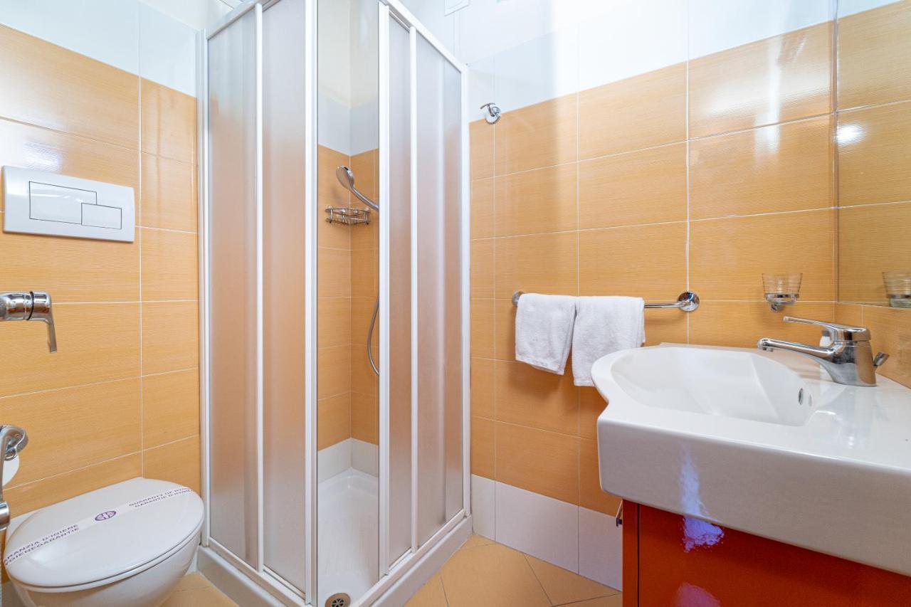Villa Garuti Village Padenghe sul Garda Eksteriør billede