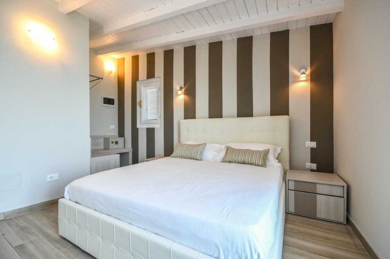 Villa Garuti Village Padenghe sul Garda Eksteriør billede